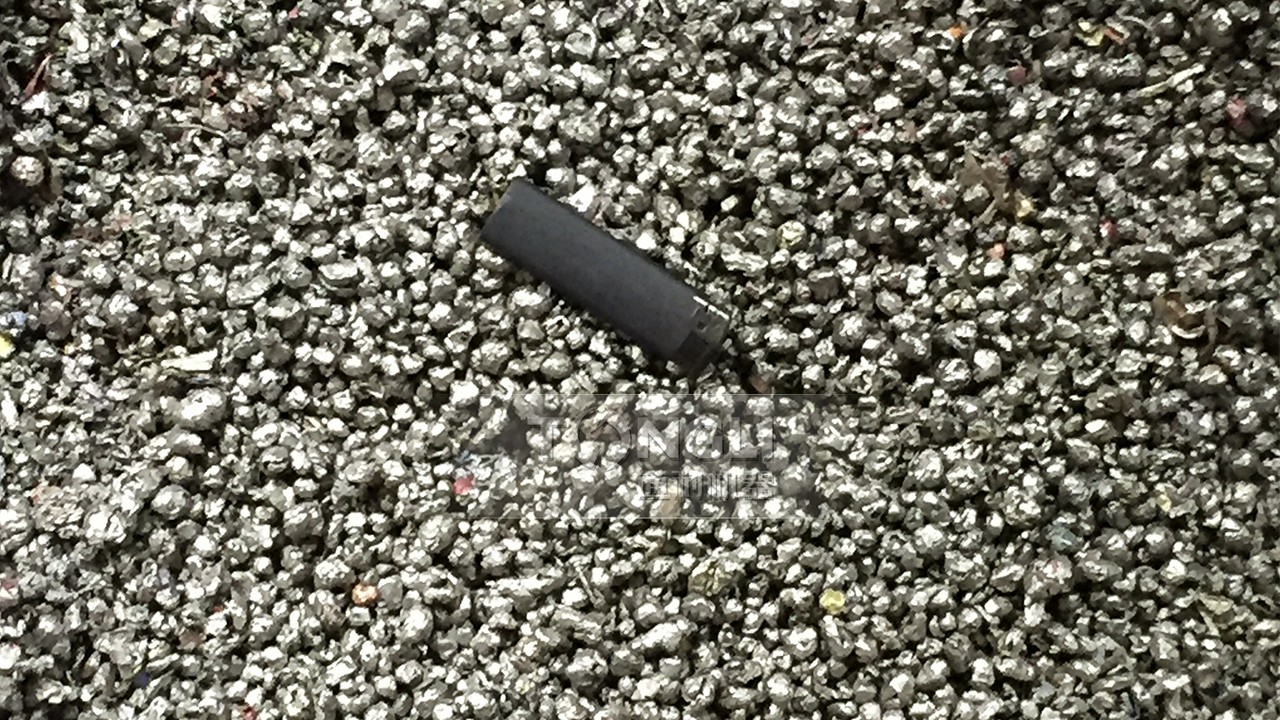 17640483362688.jpg 17640483362688.jpg